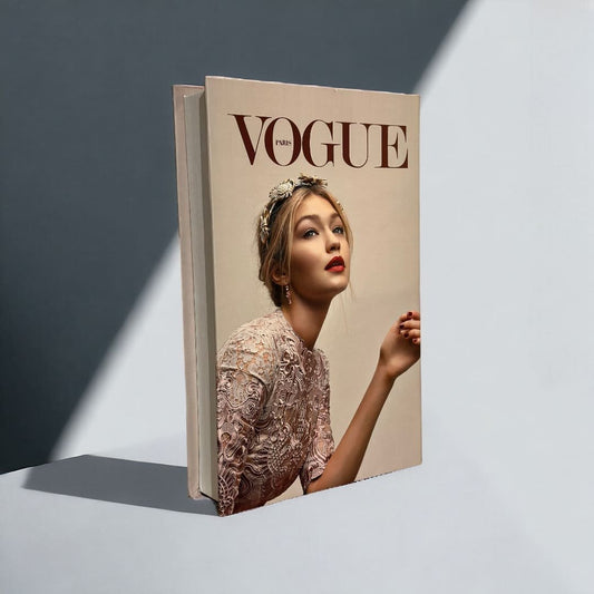 Stylish decor book – coffee table accessory by Kvell Masterpiece, enhancing home aesthetics in Egypt.