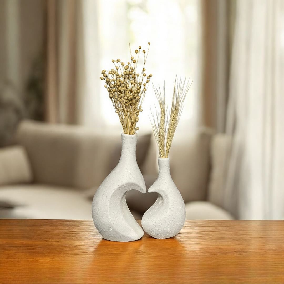 Handcrafted pottery vase – unique ceramic home decor by Kvell Masterpiece, available in Egypt.