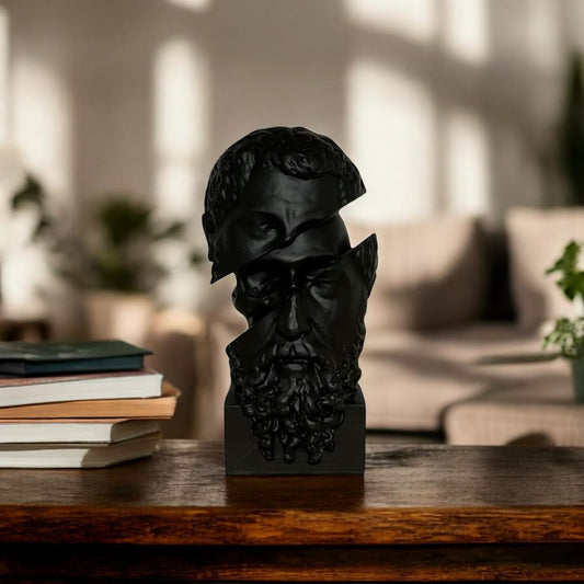 Limited edition home decor item – exclusive design by Kvell Masterpiece, available in Egypt.