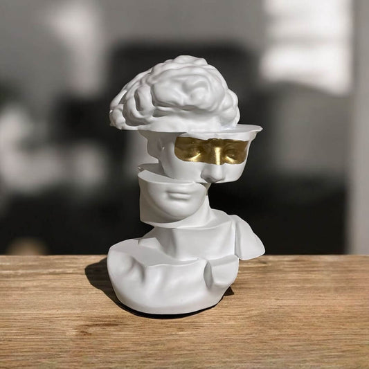 Decorative sculpture – handcrafted home decor piece by Kvell Masterpiece, available in Egypt.