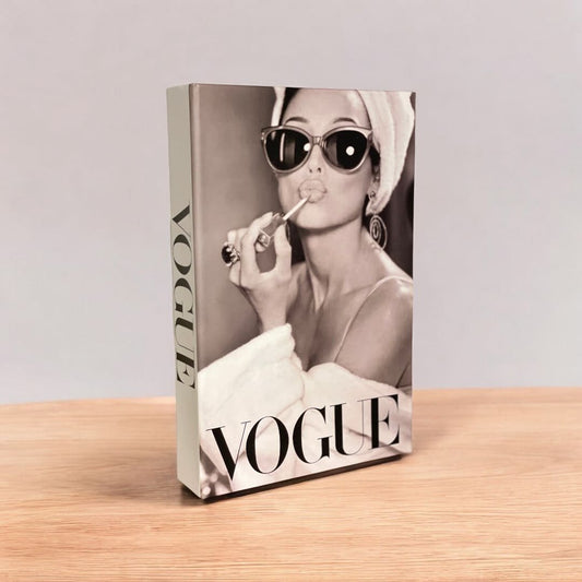 Vogue Woman Decor Book