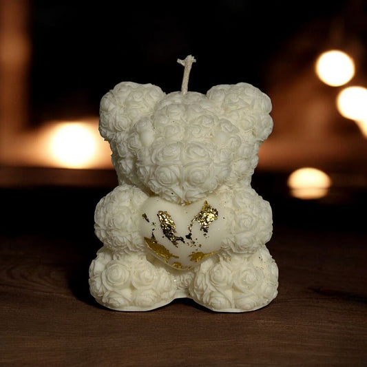 Artistic scented candle – elegant home accessory by Kvell Masterpiece, available in Egypt.